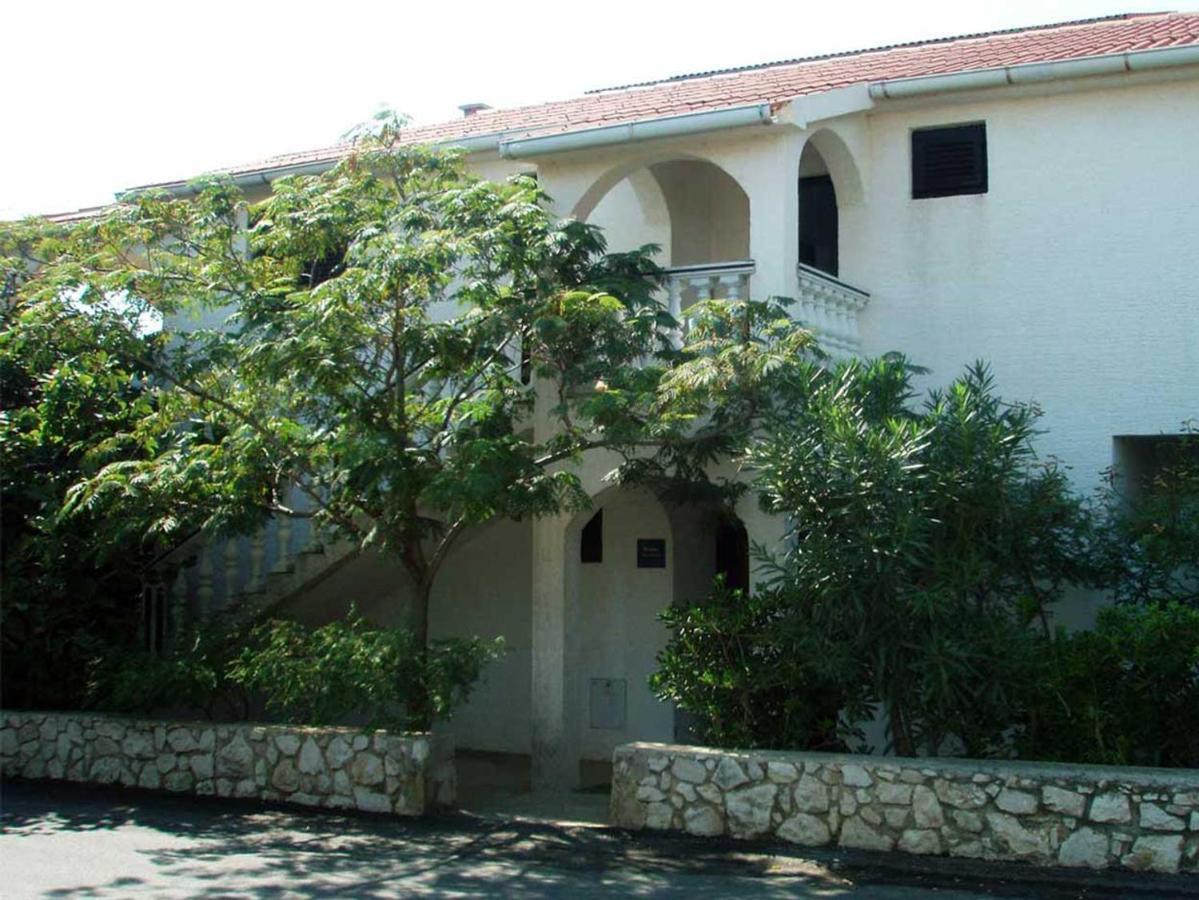 Apartments Mint Povljana - 50M From Sandy Beach Экстерьер фото