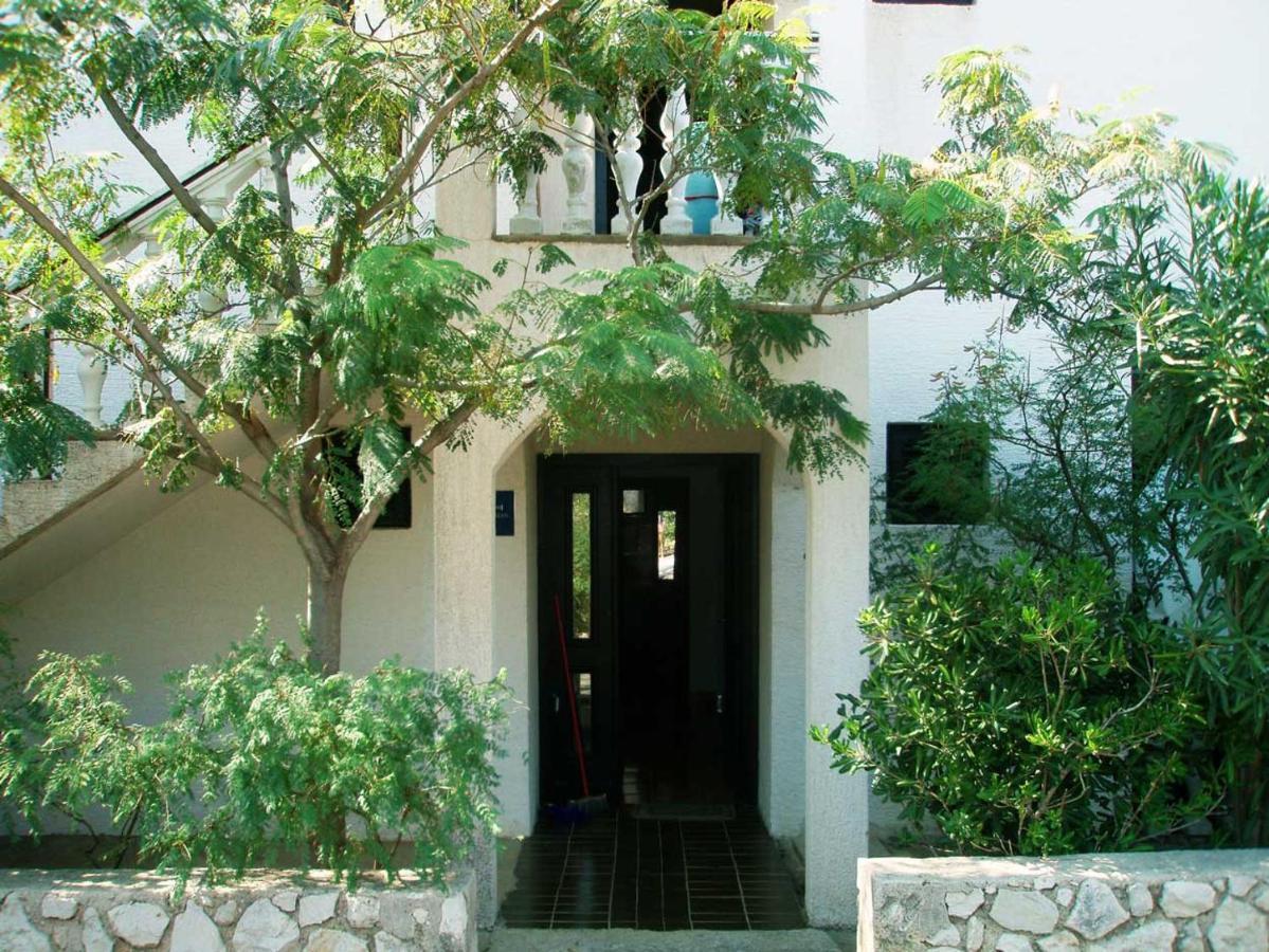 Apartments Mint Povljana - 50M From Sandy Beach Экстерьер фото