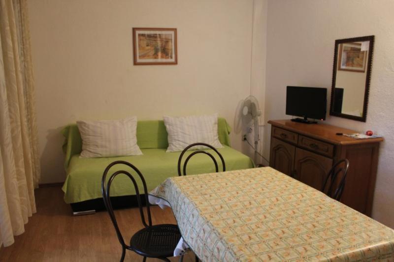 Apartments Mint Povljana - 50M From Sandy Beach Экстерьер фото
